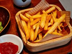 -8PINTS八品脱·日料·烧鸟·精酿小酒馆(莘庄店)