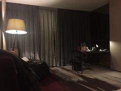 -广州天河希尔顿酒店