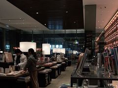 -茑屋书店(天目里店)