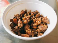 藤椒冷吃兔丁-鑫记婆婆兔·成都特产·兔头手撕兔(太古里店)