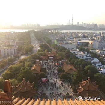 身为湖北人，一直以为对武汉很了解，后来一次机会想带爸