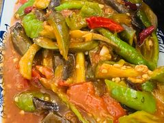 -老钟家烤羊排·敦伊阁清真餐厅胡羊焖饼