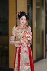 点击看大图 -LOVINA洛维娜婚纱礼服