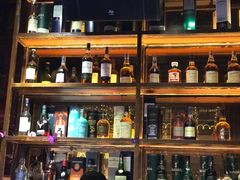 -喜鹊音乐酒馆(西街店)