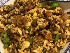 邻家外婆菜-娄三少·老北京春饼烤鸭家常菜(方庄店)