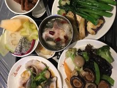 -蓝色派对KTV(聚然广场店)