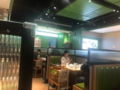 大堂-煲大王猪肚鸡·椰子鸡火锅(红谷滩万达店)