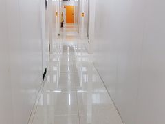 -安东易迷你自助仓储寄存仓库(杨浦店)