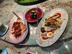-粤·向群饭店(麓景路店)