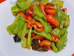 -乔家小院•非遗驴肉•本地小海鲜(滨河路店)