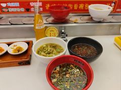 -乡党臊子面(丰庆公园店)