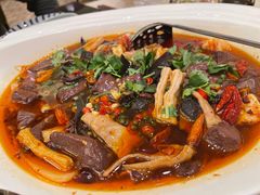 -沙龙酒家