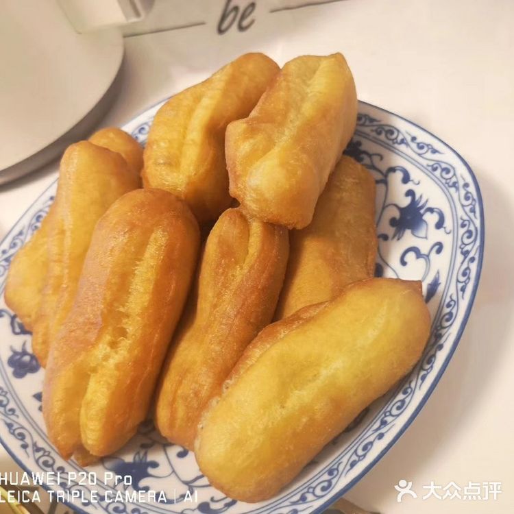 20200308001特殊的三八妇女节宅家制作炸油条记录……
