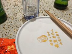 -小董哥烤串·爆汁大油边(故宫店)