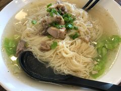 -碗里捞川渝特色面(沙河玖耀里店)