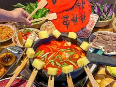 -黔二妞地摊火锅(龙华清湖店)
