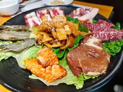 唯成拼盘-唯成•韩国炭火烤肉 유성고기