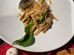 黑松露炒芦笋和笋衣-大董(阜成路店)
