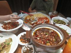 -黄泥岗·地道湖北菜(奥特莱斯店)