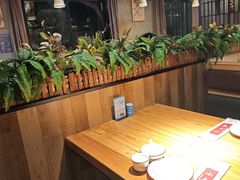 -小三峡食府(西五路店)