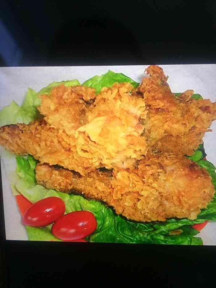 可能是疫情阶段的原因 我在家就超级想吃炸鸡 自己有懒得做 这下终于