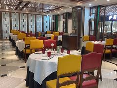 -百联临沂购物中心(临沂路店)