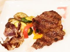 牛排配烤蔬菜-Ristorante Amedeo