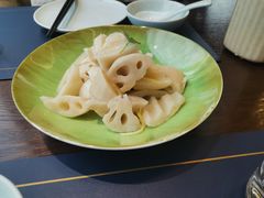 -湖畔鲁菜·二十年老字号餐厅(大明湖店)