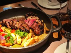 碳烤巴西牛三角肉1公斤-SHARK鲨鱼餐吧(购物公园店)