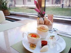 -亮马河饭店翠雅咖啡厅