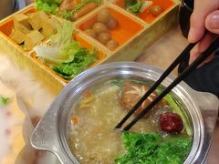 -塔兰齐新疆孜然火锅(鲤鱼山路店)