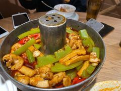 点击率超高的泉水牛蛙-溪林小馆(浦江城市生活广场店)