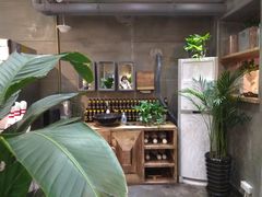 -HIGH FIVE哈福手工汉堡(桂林路店)