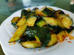 -吾穆勒蓬灰牛肉面·清真(北滨河中路店)