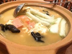 -彧玖食坊·川式砂锅酒馆(成山路店)