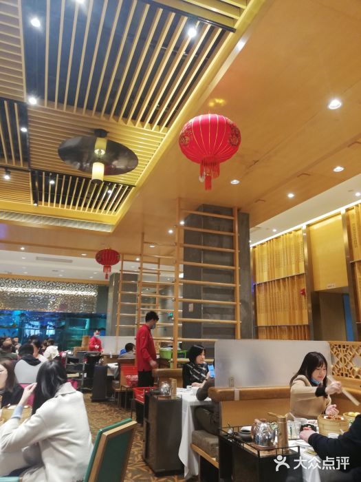 稻香酒家·34年老字号·港式粤菜(汉街店)大堂图片