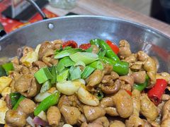 -三湘四水正宗湘菜(君峰路店)