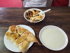 -刘记煎包胡辣汤