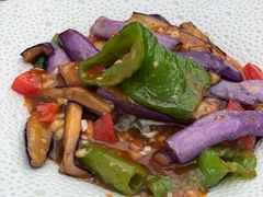 -龟兹KUCINA·新疆菜(前滩L+PLAZA店)