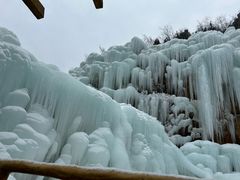 -大平台龙居瀑布旅游区