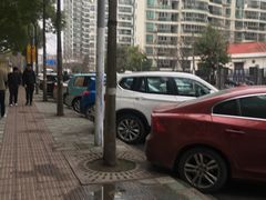-晋元高级中学附属学校