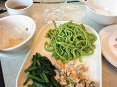 茶油绿茶面-天鹅湖餐厅
