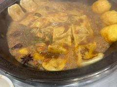 -屯老二农家铁锅炖·行业领军者(梅江店)