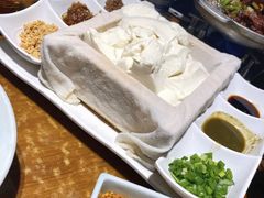 -95号酱骨·一块豆腐(展春园西路店)
