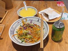 -陇上秦轩西安biangbiang面(EFC欧美金融商业城店)