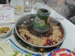 -佰人王串串火锅(大唐芙蓉园店)