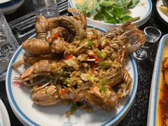 赖尿虾有膏-三妹小龙虾·黄油蟹(华侨城总店)