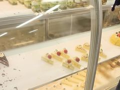 -四囍码头海鲜烧烤自助火锅(外滩南京东路悦荟广场店)