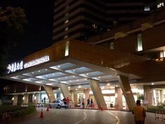 -广东大厦酒店(广州北京路步行街纪念堂地铁站店)