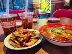 -歌乐人家·辣鸡酒馆(国贸店)